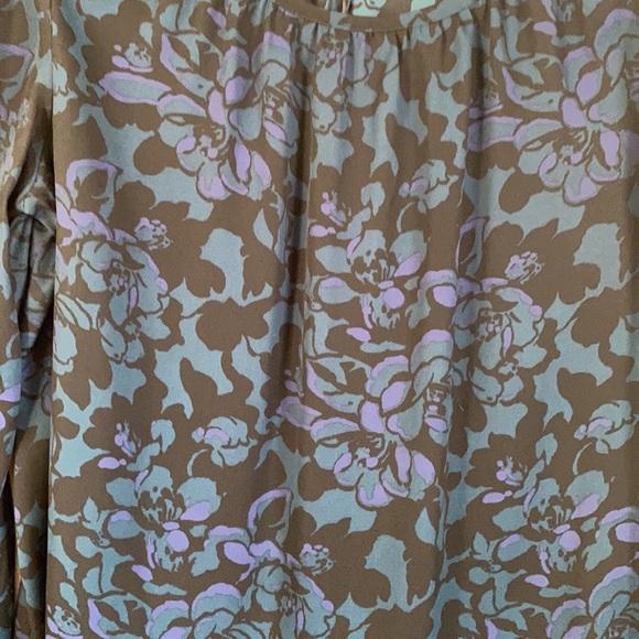 LOFT blouse - Picture 3 of 3